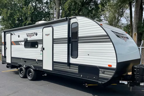 Forest River Wildwood 240bhxl Travel Trailer