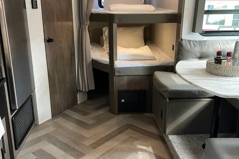 Forest River Wildwood 240bhxl Travel Trailer