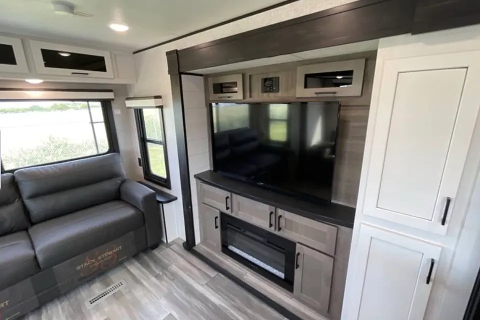 Phoebe’s Jayco