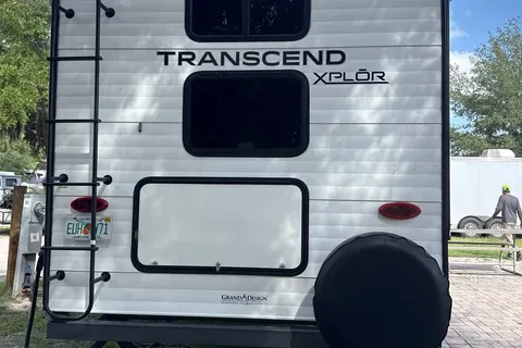 Todd's Grand Design Transcend 297 QB Travel Trailer
