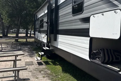 Todd's Grand Design Transcend 297 QB Travel Trailer