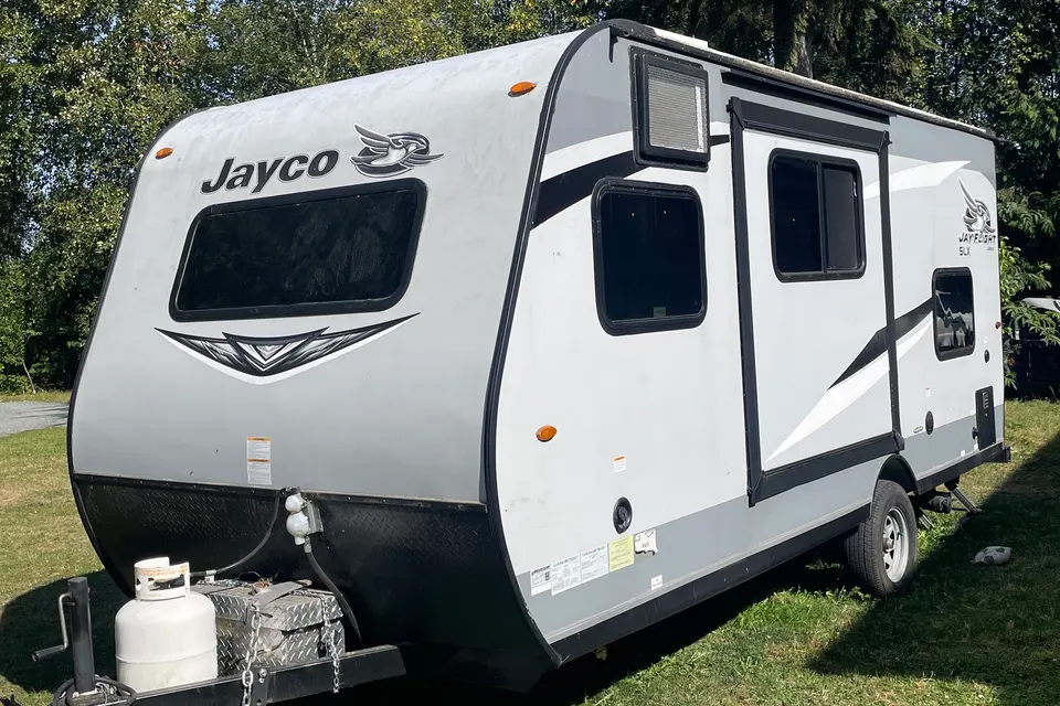 Laurel's Jayco Jayflight SLX Travel Trailer