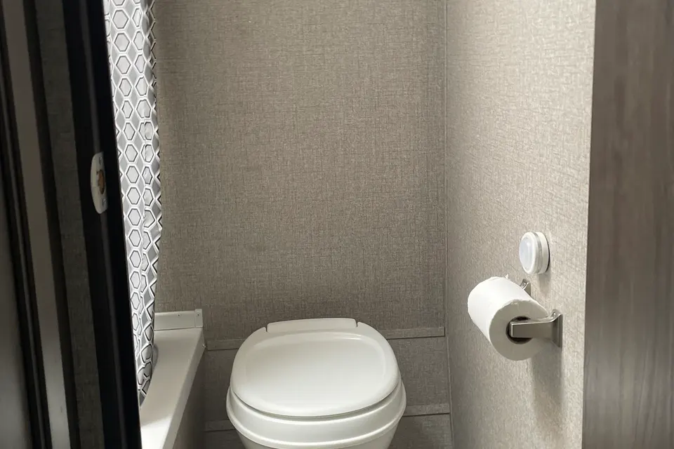 Laurel's Jayco Jayflight SLX Travel Trailer