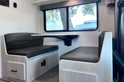 2025 Entrada