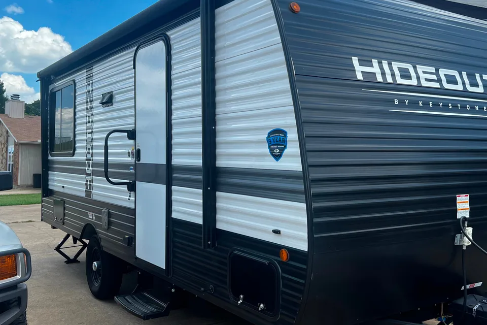 Matt's Keystone 220BH Travel Trailer