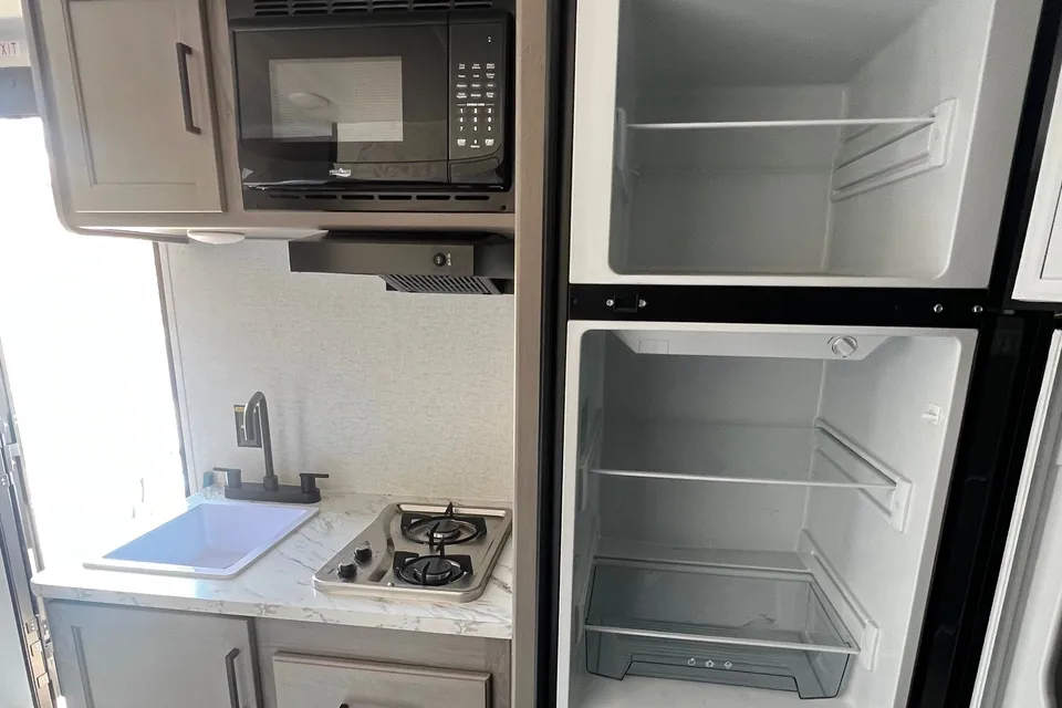 Matt's Keystone 220BH Travel Trailer