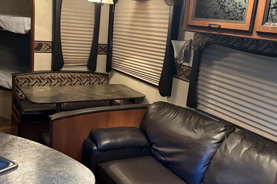 Kevin's Crossroads Zinger Travel Trailer