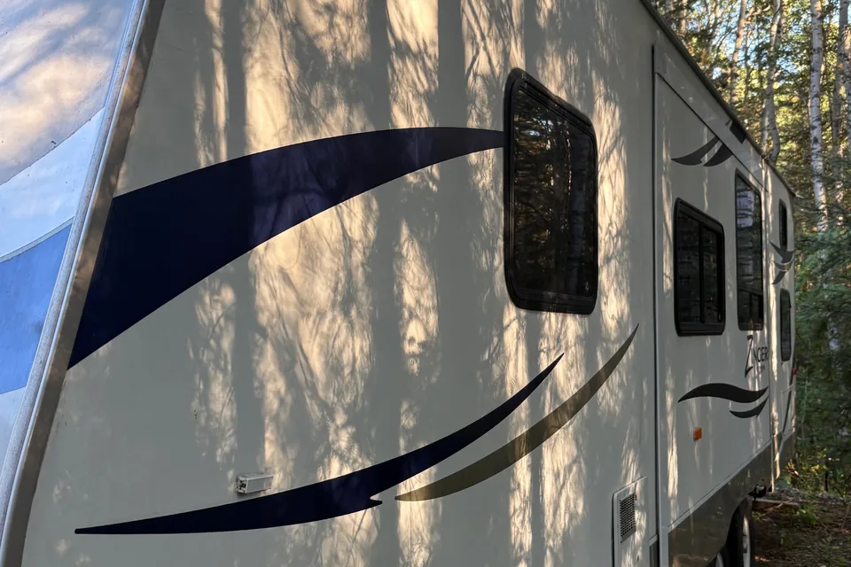 Kevin's Crossroads Zinger Travel Trailer