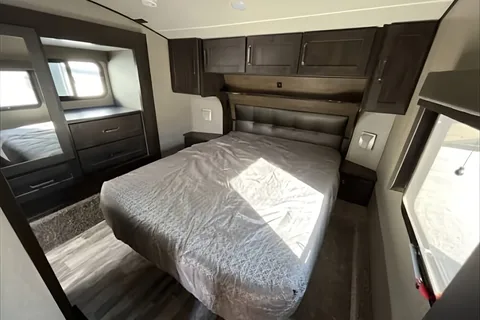 Milan & Jen’s Grand Design Reflection 28BH Fifth Wheel