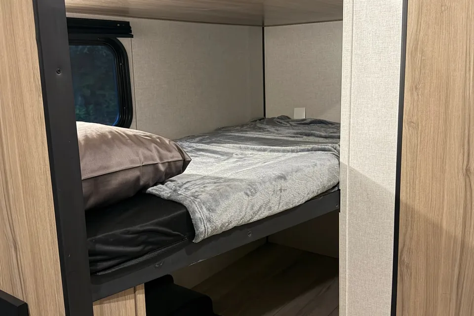 2026 Keystone Coleman 13b Travel Trailer