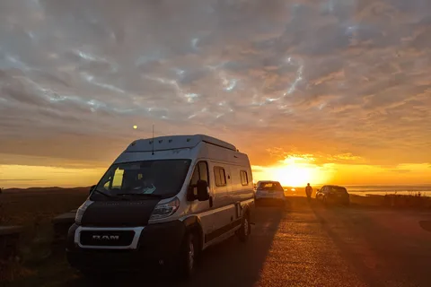 2022 Winnebago Campervan - Pet Friendly (no additional fee) - Sleeps 4