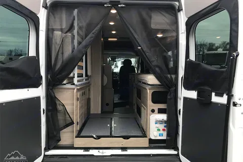 2022 Winnebago Campervan - Pet Friendly (no additional fee) - Sleeps 4