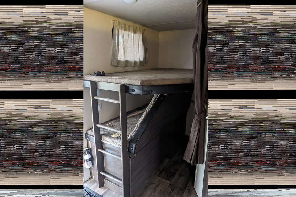 Forest River 2019 Forest River Wildwood DBK Travel Trailer