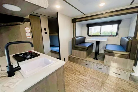Nick's Keystone Springdale mini Travel Trailer
