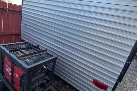 25 ft Fully Loaded Super Lightweight Boondock-Off Grid Ready Trailer