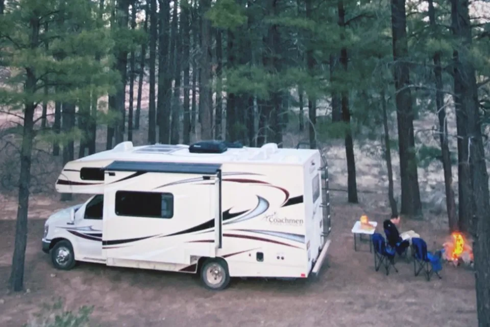 Spacious, Modern and Solar! 2016 Coachmen Freelander