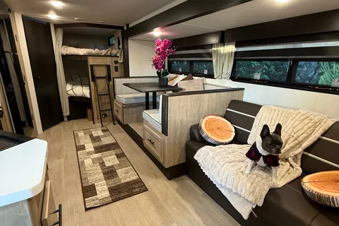 2026 Black Label, Bunkhouse, Sleeps 8-10, $500 Deposit,**Base Access**