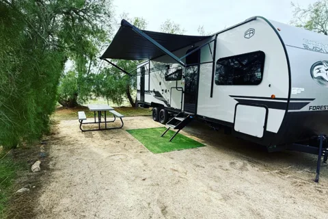 2026 Black Label, Bunkhouse, Sleeps 8-10, $500 Deposit,**Base Access**