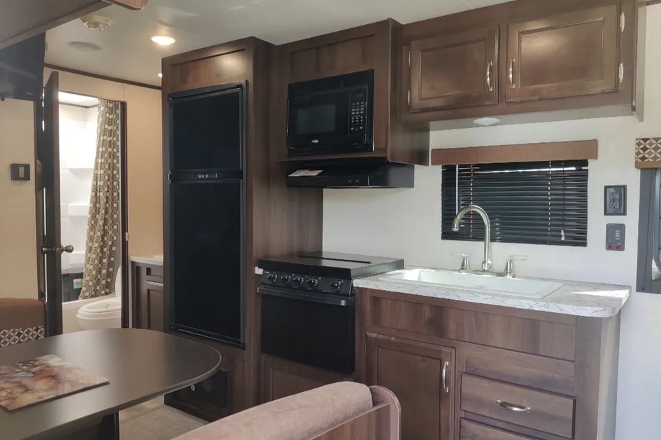 Jeff's Jayco 26bh