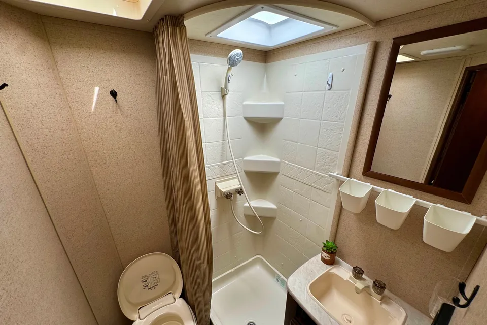 Kids and Pets Friendly SUV towable Jayco X17Z with Theater projector 📽️ Solar Powered Off Grid Ready