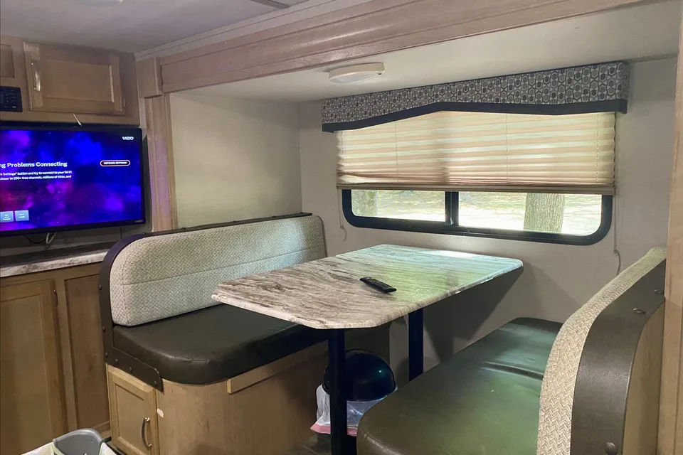 Winnebago Minnie Travel Trailer