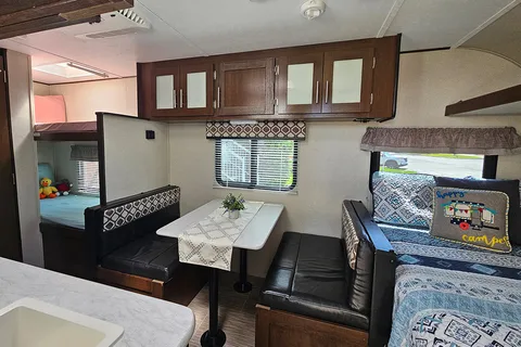 NEW LISTING ! | OSCAR | Forest River Navi 16BH | Vivre la Route !