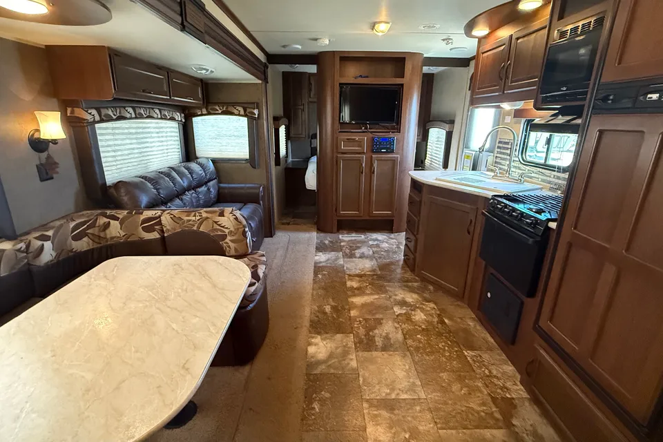 Jason's Jayco Jay Flight BHDS Travel Trailer