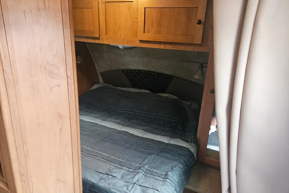 Ryan's Shadow Cruiser 280QBS Travel Trailer