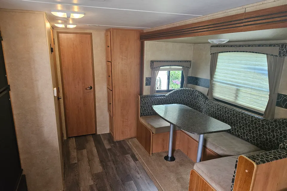 Ryan's Shadow Cruiser 280QBS Travel Trailer
