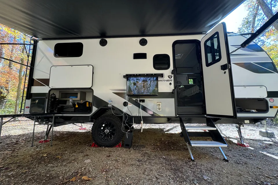 Andrew's Jayco Jay Feather Micro 199MBS Travel Trailer