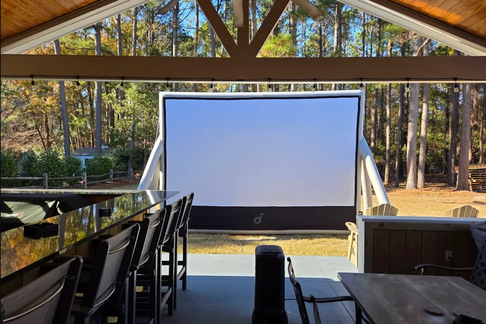 C21 NEW 2024 Chateau Sleeps 8 Luxury Private Master Suite Chateau Class C