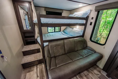 Newer Fully Stocked Camper great for Families or Couples