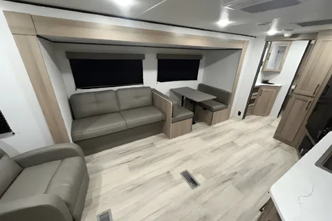 Keystone RV - Coleman 25R