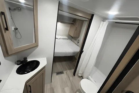 Keystone RV - Coleman 25R