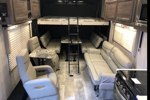 Omar's Genesis Supreme RV 23ss Toy Hauler