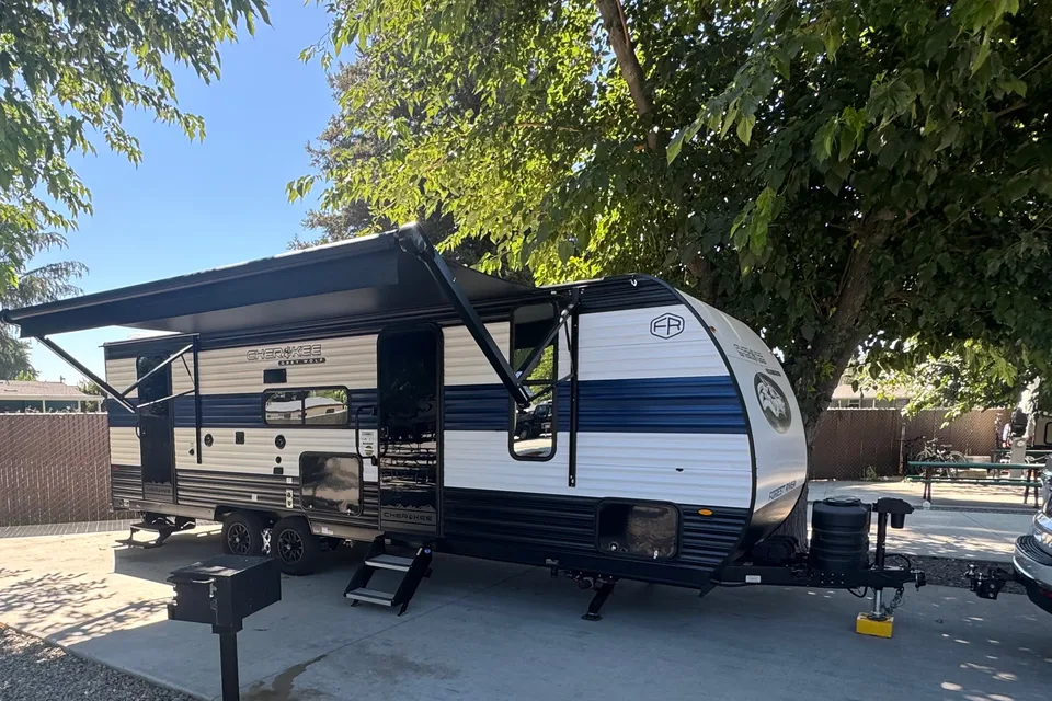 Family Fun Cozy Camper