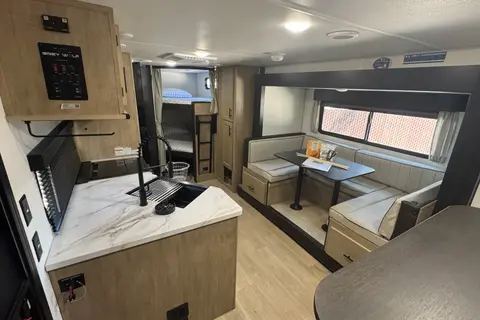 Family Fun Cozy Camper