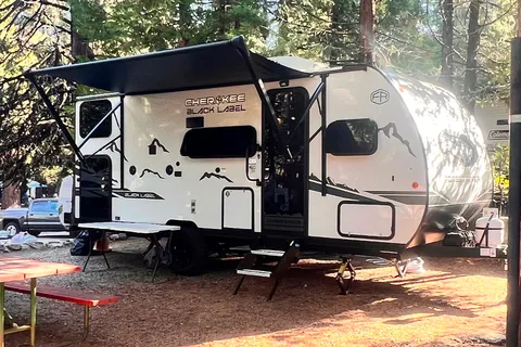 2025 Cherokee Wolf Pup near Sequoia and Yosemite