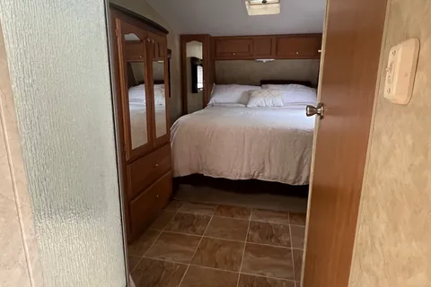 Fortney Fifth Wheel in Mildmay