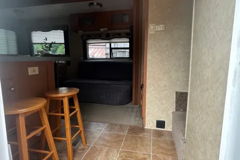 Fortney Fifth Wheel in Mildmay