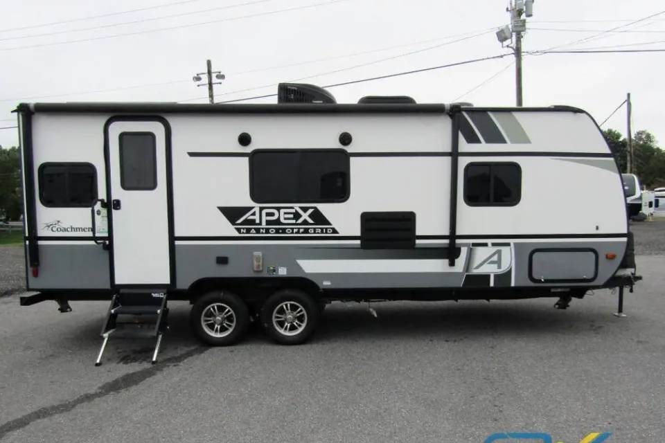 John's Coachmen Apex - Nano Travel Trailer