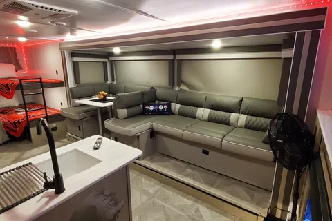 William's Forest River Salem Cruise Lite 263BHXL Travel Trailer