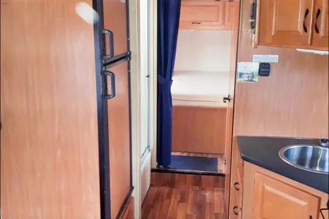 29ft, 8 sleep, Thor Motor Coach Ford E450 Class C