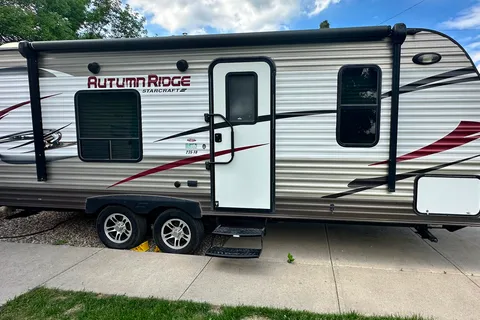 Sandra's Starcraft Autumn Ridge 235FB Travel Trailer
