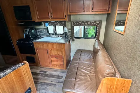Sandra's Starcraft Autumn Ridge 235FB Travel Trailer