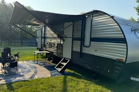 Great Camper with Bunks for Making Summer Memories!