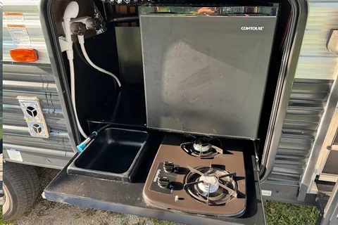 Great Camper with Bunks for Making Summer Memories!