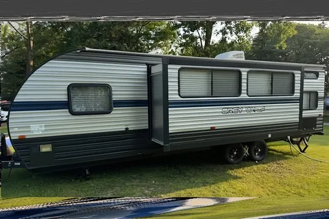 Great Camper with Bunks for Making Summer Memories!