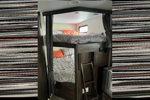 Great Camper with Bunks for Making Summer Memories!