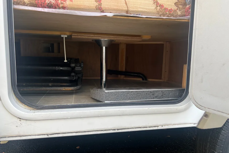 Evgeni's TRAIL-LITE Trail Cruiser Travel Trailer